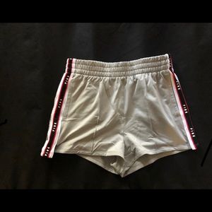 Pink short